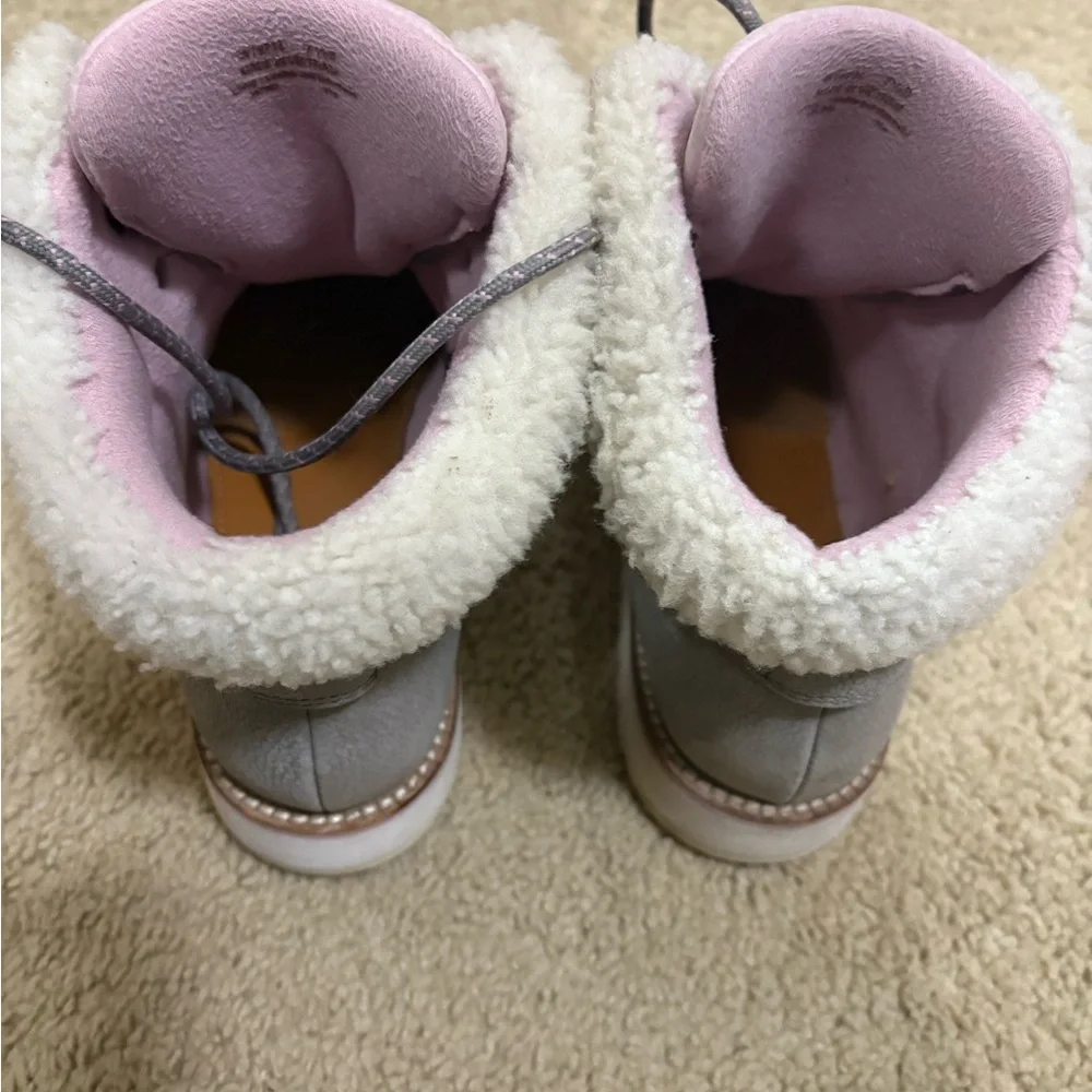 Cole Haan Women's Winter Boots in Purplish Gray and Pink - Picture 5 of 8